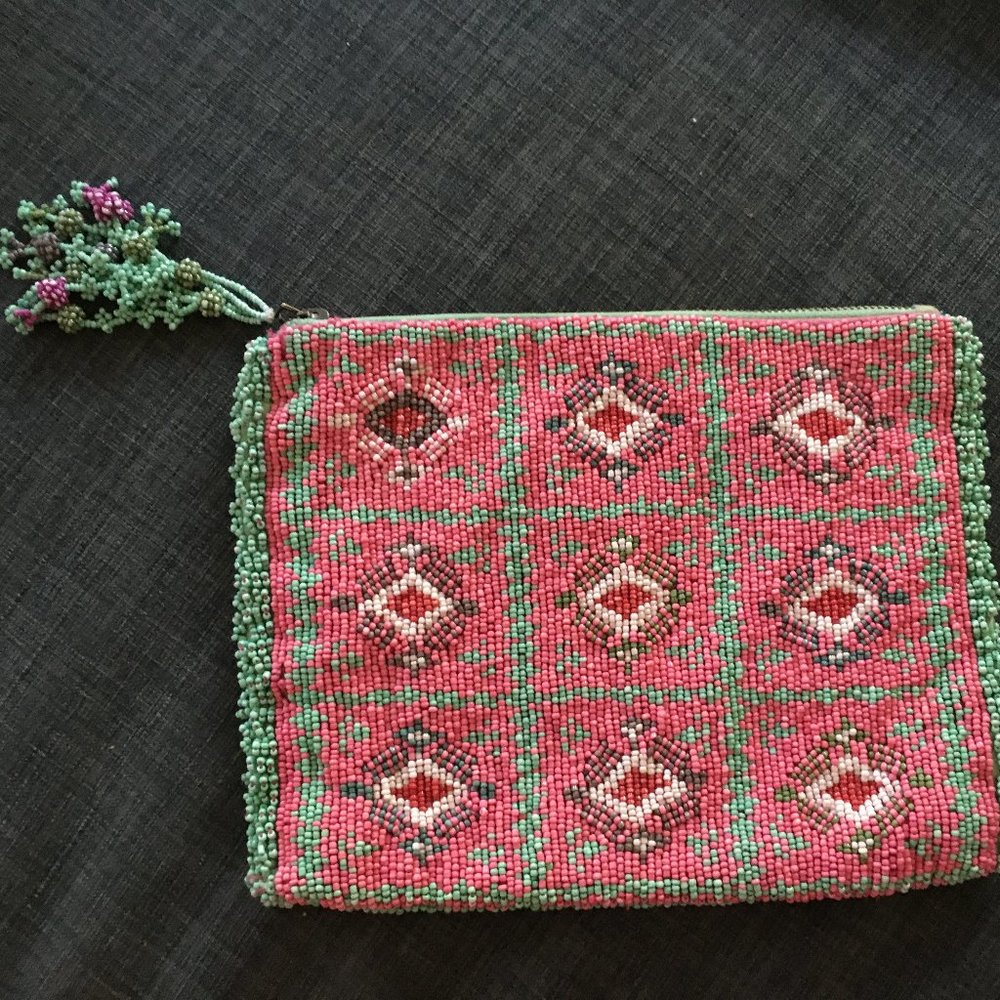Anthropologie JASPER & JEERA Beaded Clutch